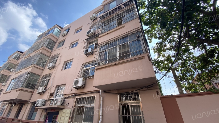 供销社宿舍楼外景图