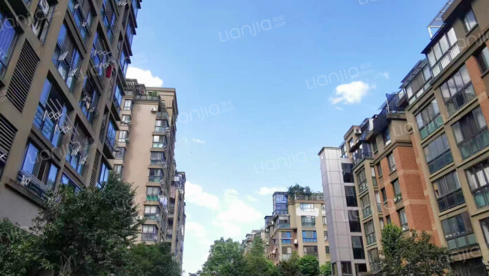 阳光华庭东区外景图