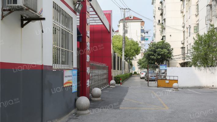 三皇桥小区外景图