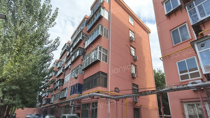 石家庄大学宿舍合作路462号外景图