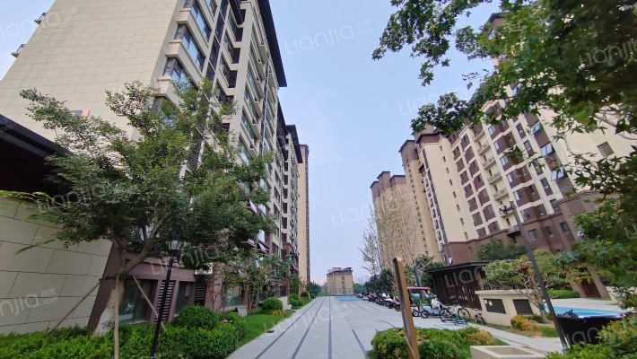 世茂璀璨澜庭外景图