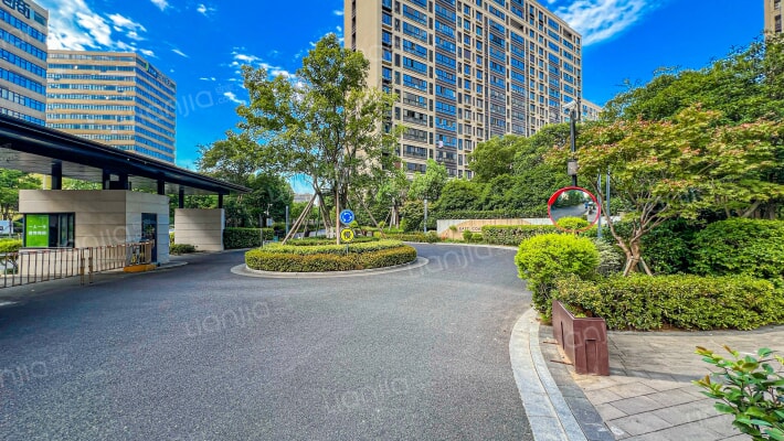 万科蓝色东方外景图