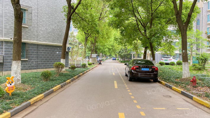 西郊河畔家园外景图