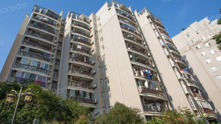 都市桃源外景图