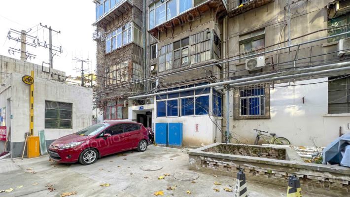 茶叶公司家属院外景图