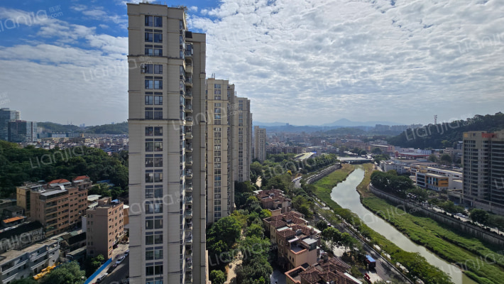 凤雅颂花园外景图