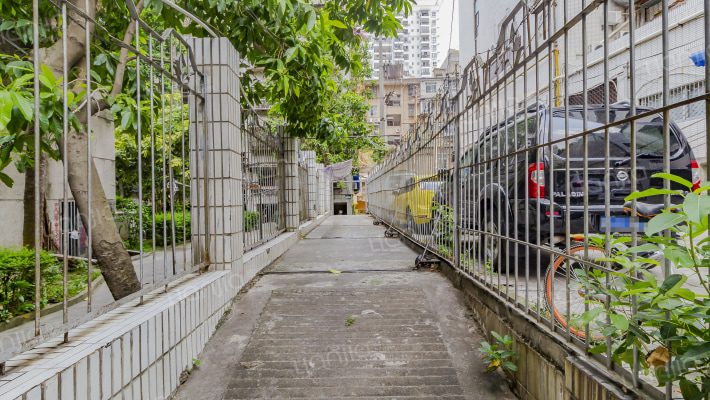 闽东电机宿舍外景图