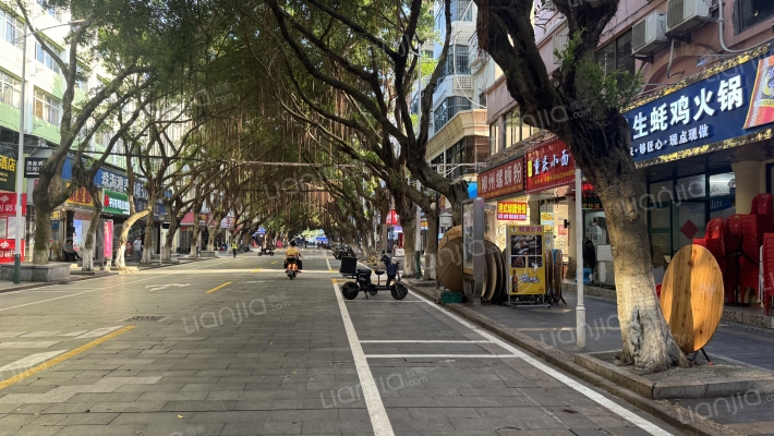 宝中路44号外景图