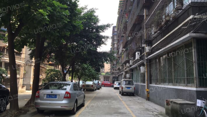 磨底河横街10号外景图