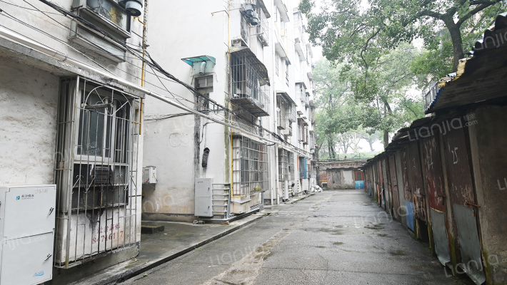 湖南电视台单位宿舍外景图