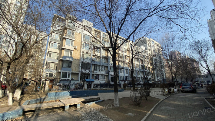 格林梦夏外景图