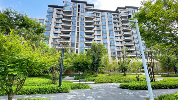 宝能公馆外景图