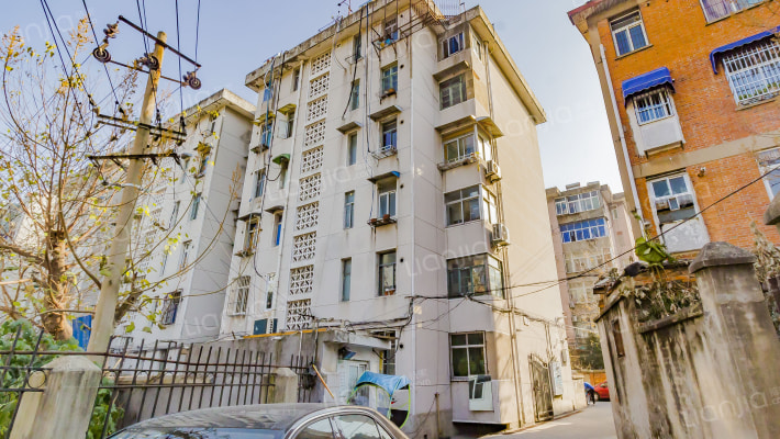 工行宿舍外景图