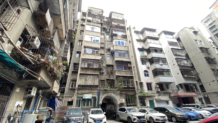 质量检大院外景图