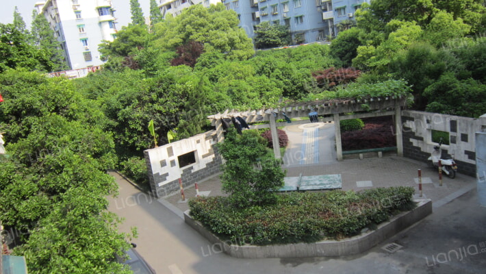 翠苑四区外景图