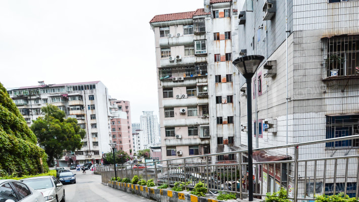 银龙花园外景图