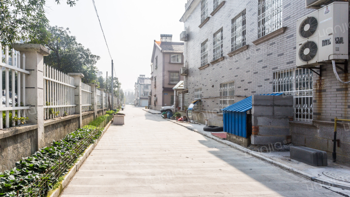 联杨新村（别墅北区）外景图