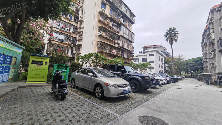 映碧里小区外景图