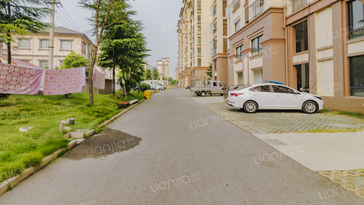 富丽花园东区外景图