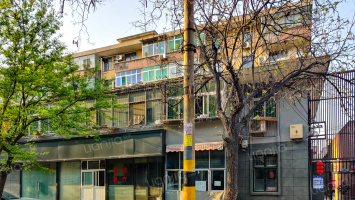 西北设计院家属院外景图