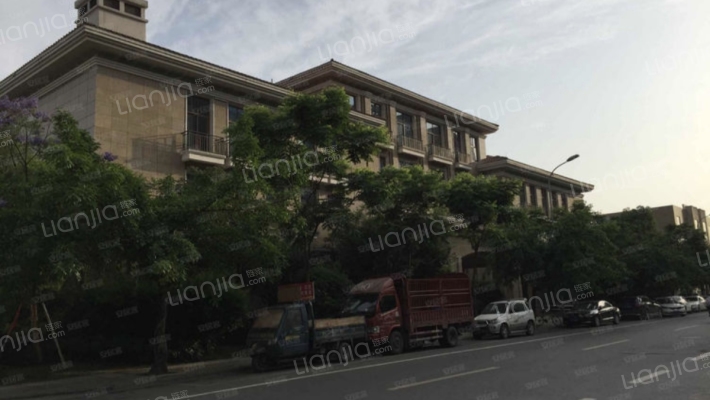 人居紫云庭外景图