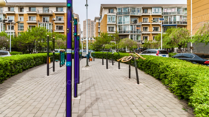 万盛花园小区外景图