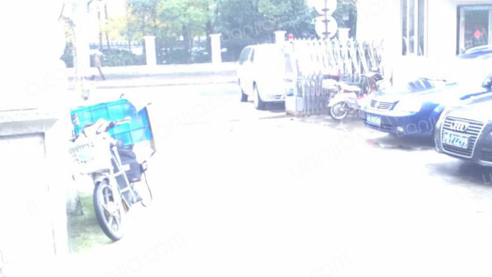 新亚徐汇公寓外景图