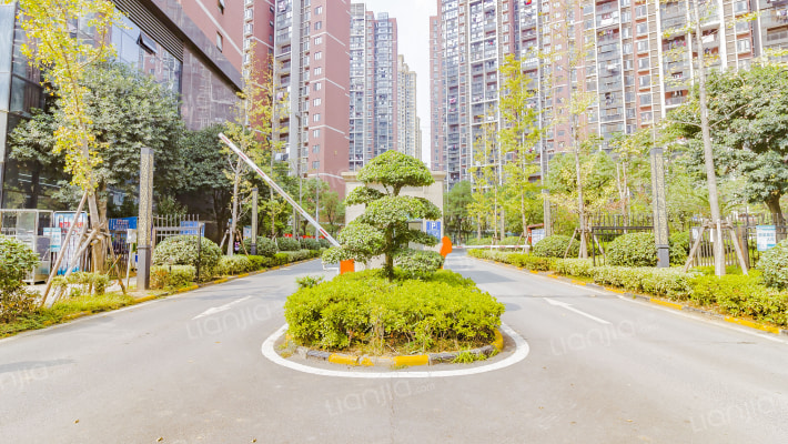 欢乐星城外景图