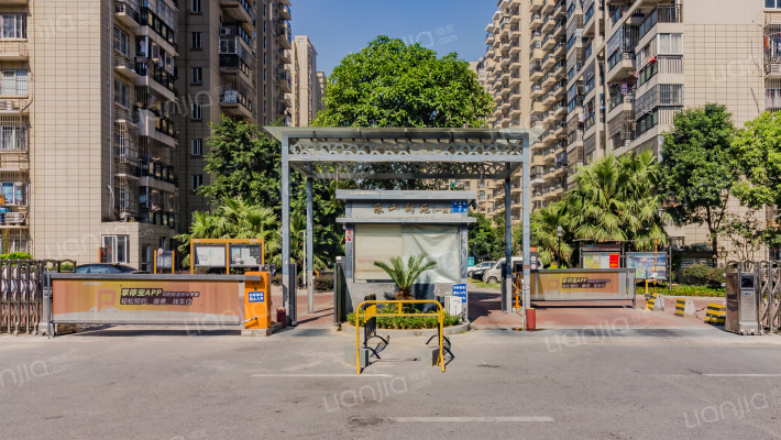 东山新苑一区外景图