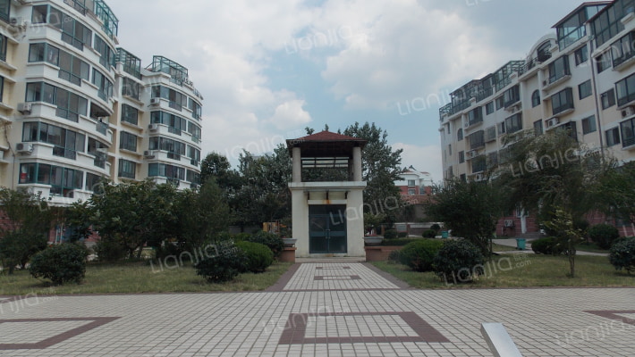 雅园公寓外景图