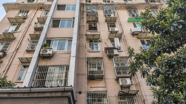 遥祥寺巷外景图