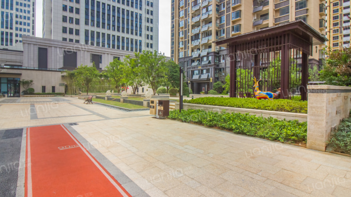 力高澜湖小区外景图