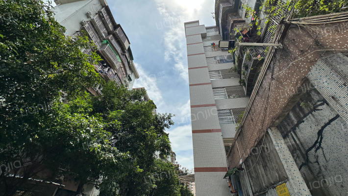 富荣新村外景图