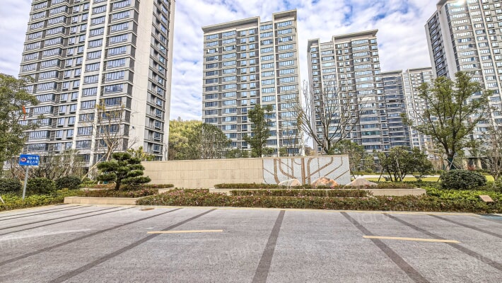 芳兰佳苑外景图