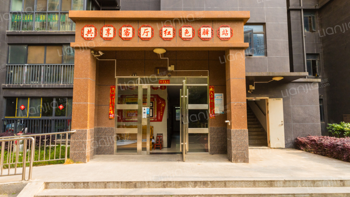 智苑小区外景图