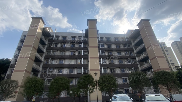 川东石油家属院外景图