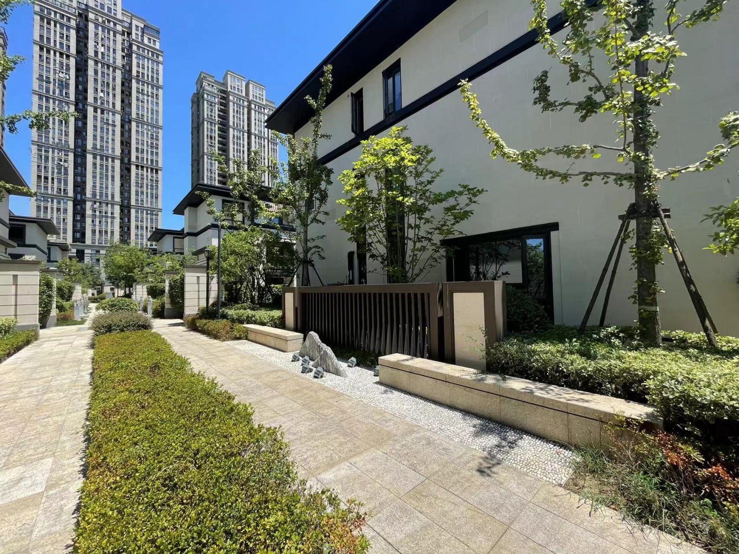 Glorious Villa  compound photo 5