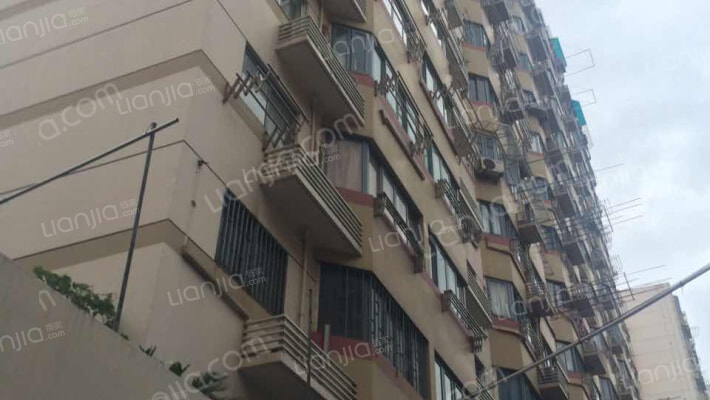 中南公寓外景图