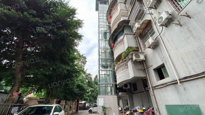 璧山区司法局家属院外景图