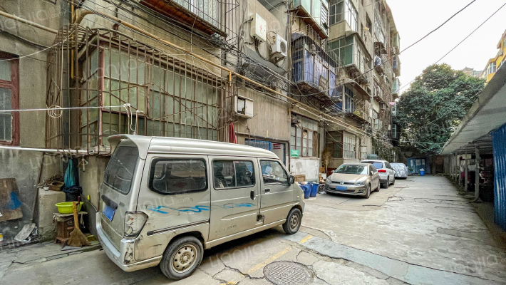 环城南路48号院外景图