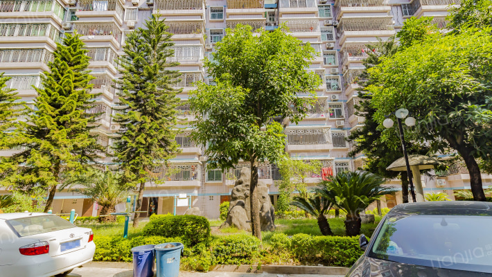 鸿裕温泉花园外景图