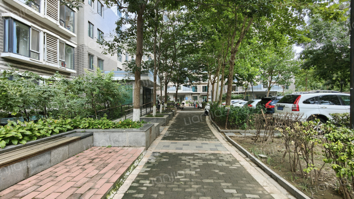 世纪东方城北区外景图