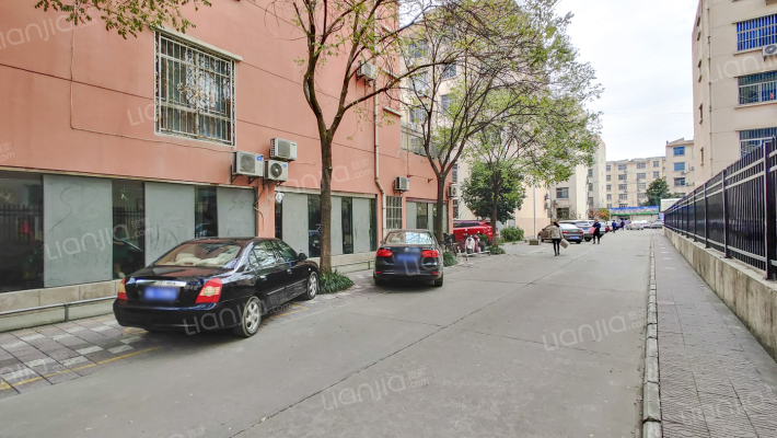 京兆温泉小区外景图