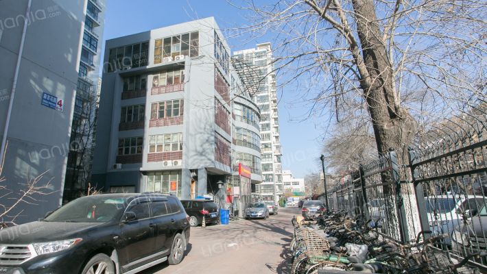 森百花园外景图