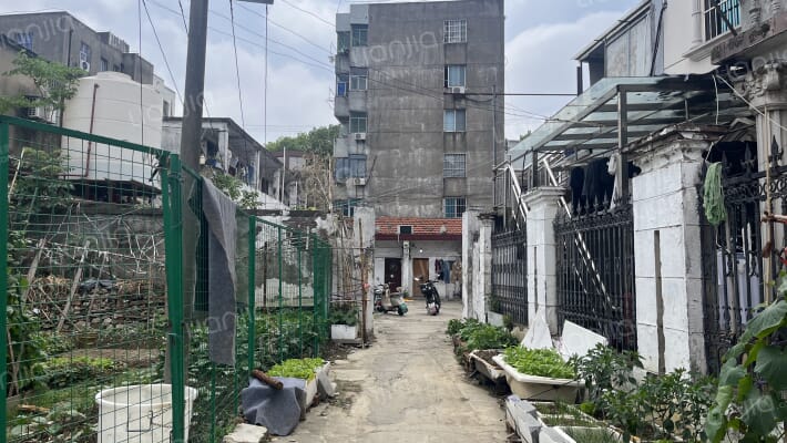 红光三弄外景图