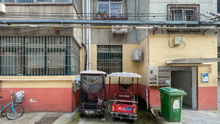 许昌市发改委议台路家属院外景图
