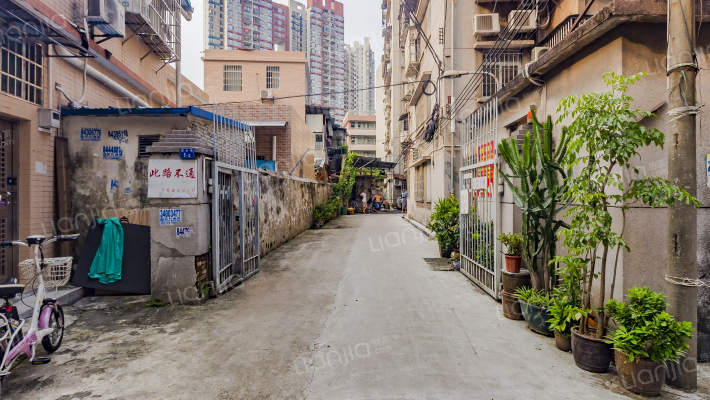 居士地1号之二大院外景图