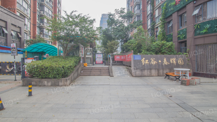 红谷春晖园外景图