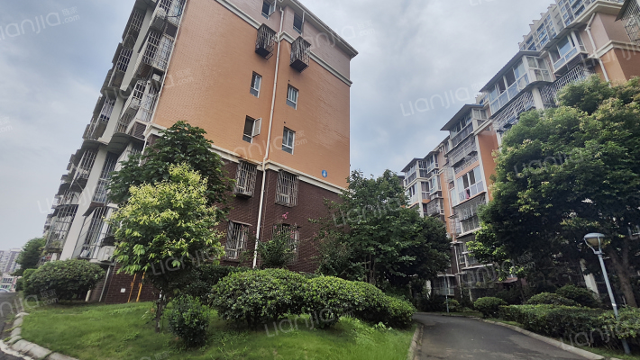 川西家园C区外景图