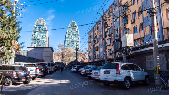 新兴东巷外景图